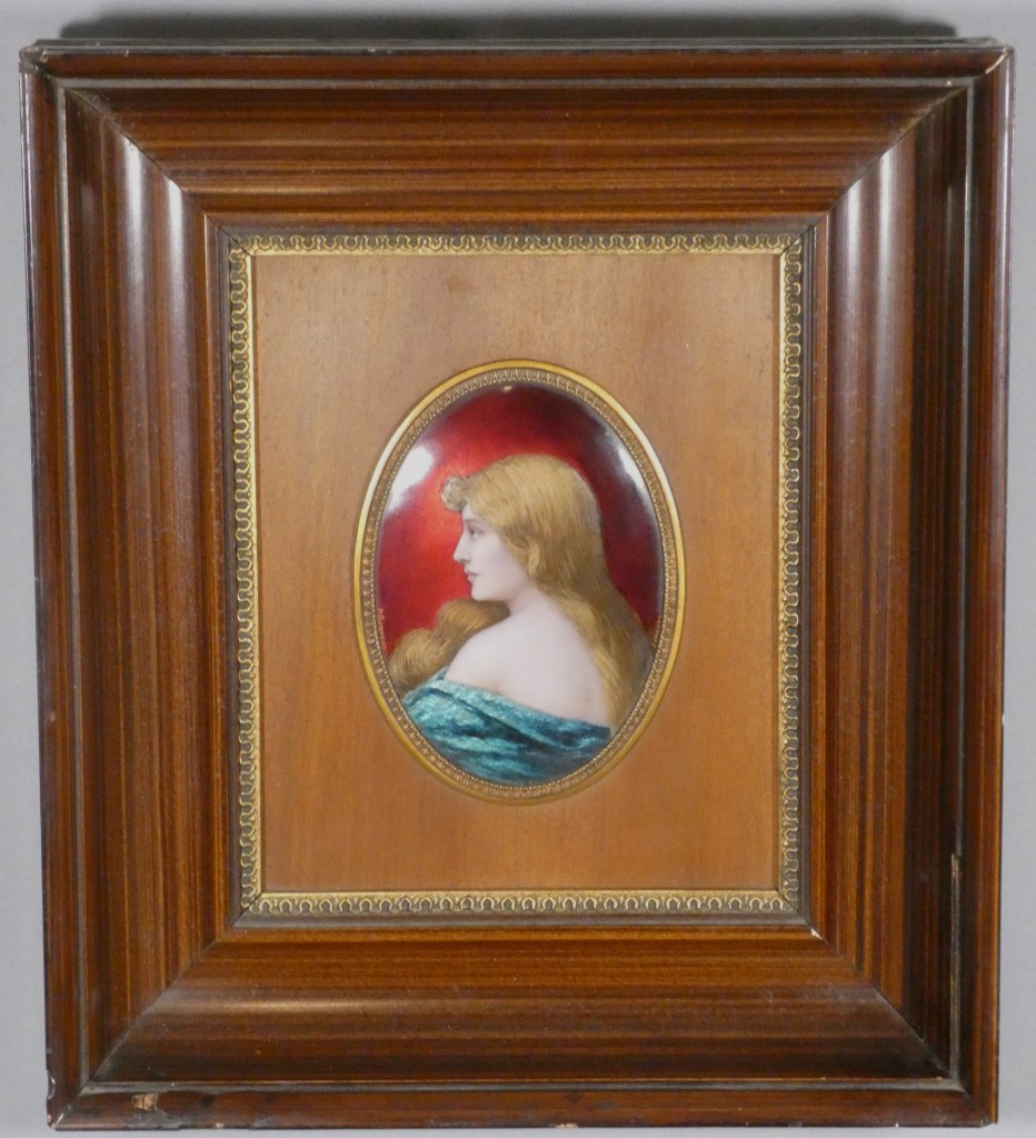 Paul Bonnaud (1873-1953) Limoges, portrait en profil d'une jeune femme, émail sur cuivre – Image 2