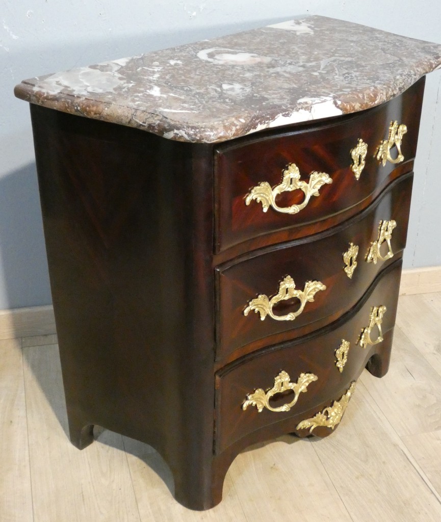 Petite commode d'entre-deux - époque Régence en palissandre - début XVIII ème siècle – Image 3