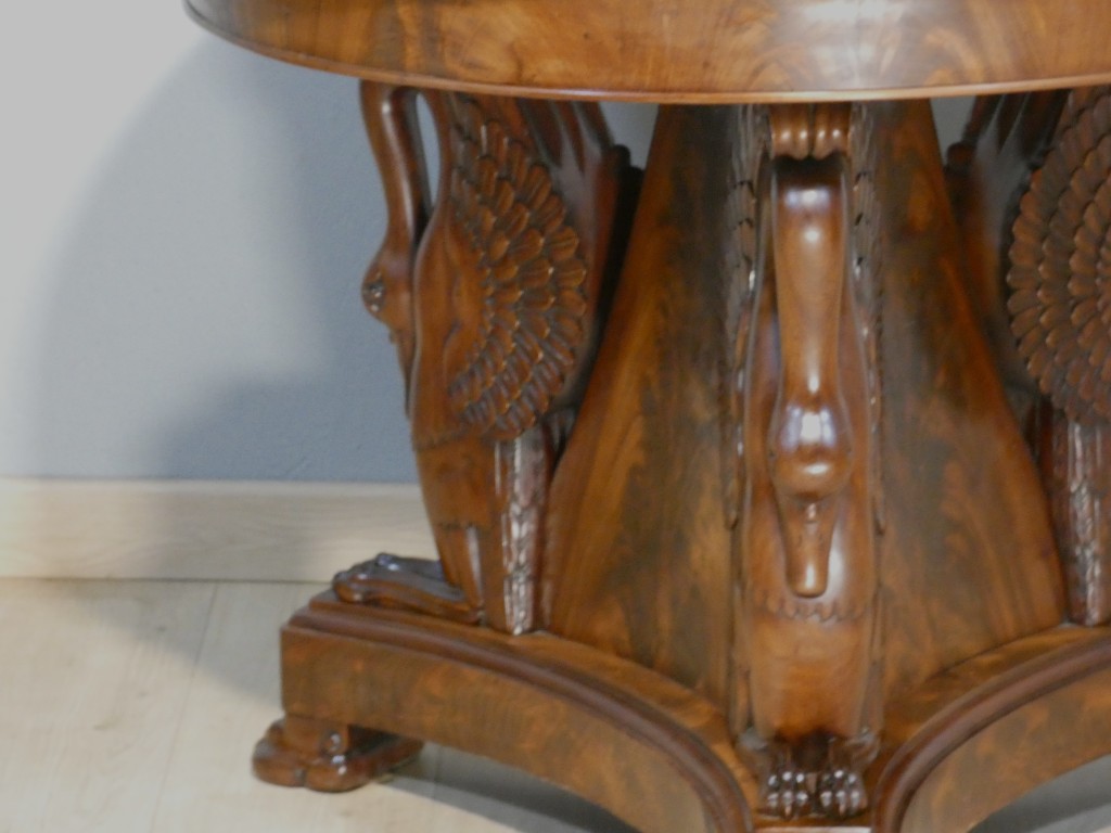 Guéridon aux cygnes d'époque Empire en acajou flammé et marbre turquin, XIX ème – Image 14
