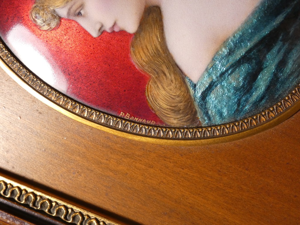 Paul Bonnaud (1873-1953) Limoges, portrait en profil d'une jeune femme, émail sur cuivre – Image 8