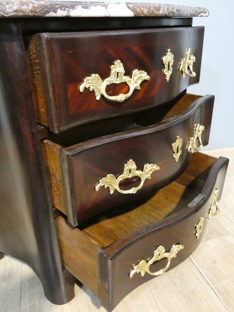 Petite commode d'entre-deux - époque Régence en palissandre - début XVIII ème siècle – Image 10
