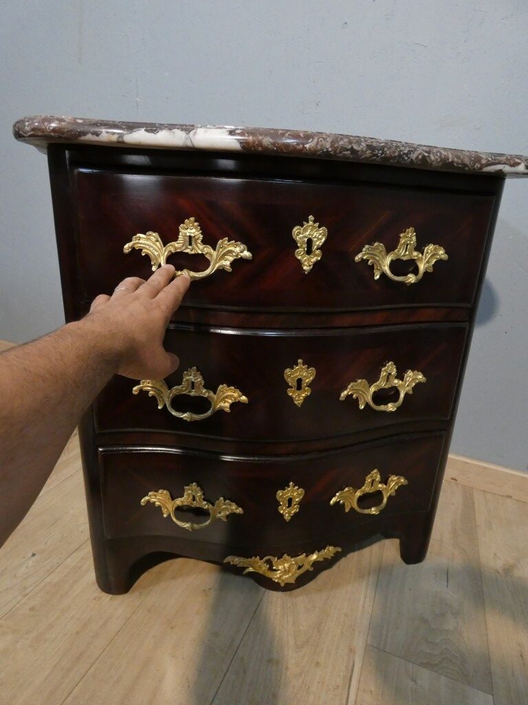 Petite commode d'entre-deux - époque Régence en palissandre - début XVIII ème siècle – Image 5
