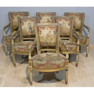 Suite de six fauteuils en bois laqué et doré tapisseries à scènes– Époque Directoire, vers 1795