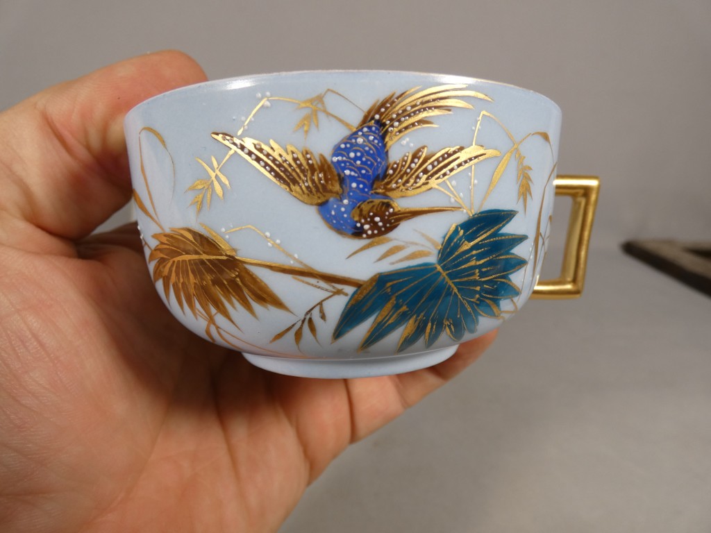 Martin pêcheur, tasse de collection en porcelaine de Limoges, époque XIX ème siècle – Image 5