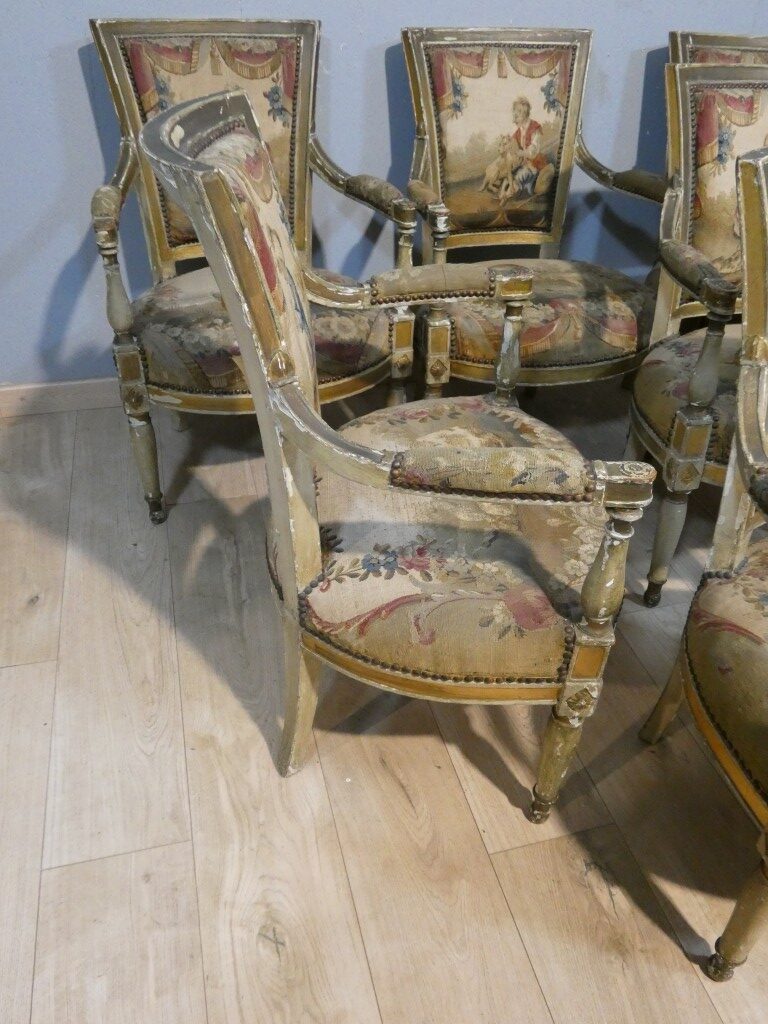Suite de six fauteuils en bois laqué et doré tapisseries à scènes– Époque Directoire, vers 1795 – Image 13