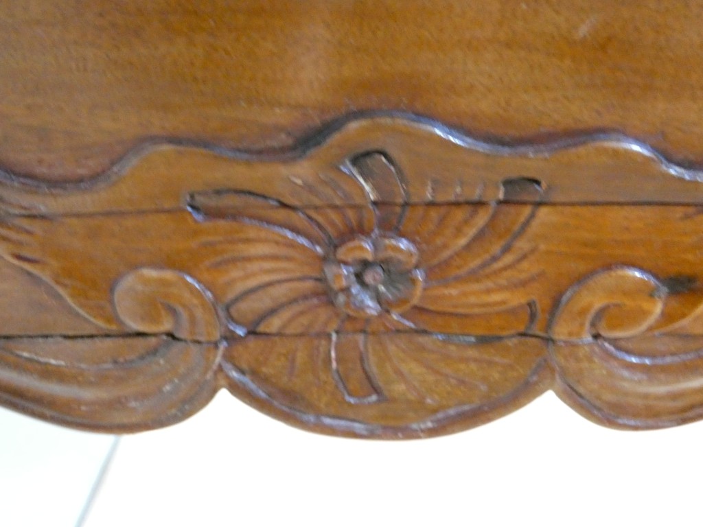 Table à jeux trictrac en acajou d’époque Louis XV – XVIIIᵉ siècle – Image 10