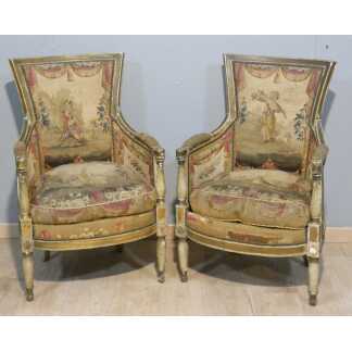 Paire de bergères en bois laqué et doré tapisseries à scènes pastorales - Epoque Directoire, vers 1795