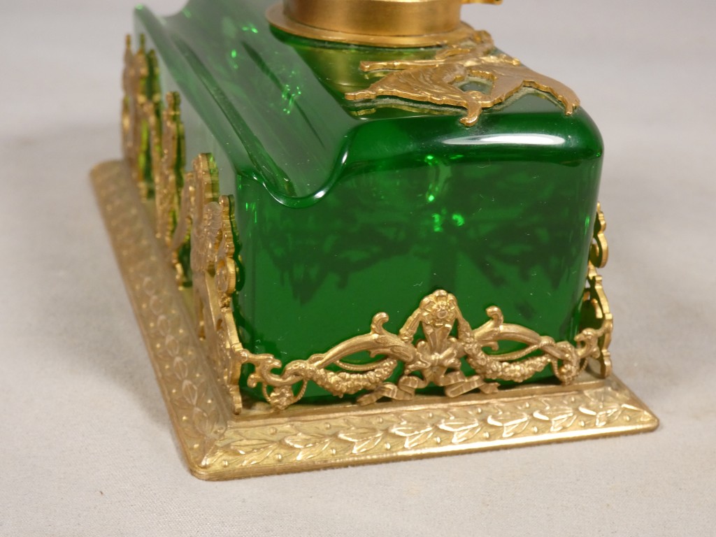 Encrier en cristal vert et bronze doré – Style Empire, fin du XIXᵉ siècle – Image 8