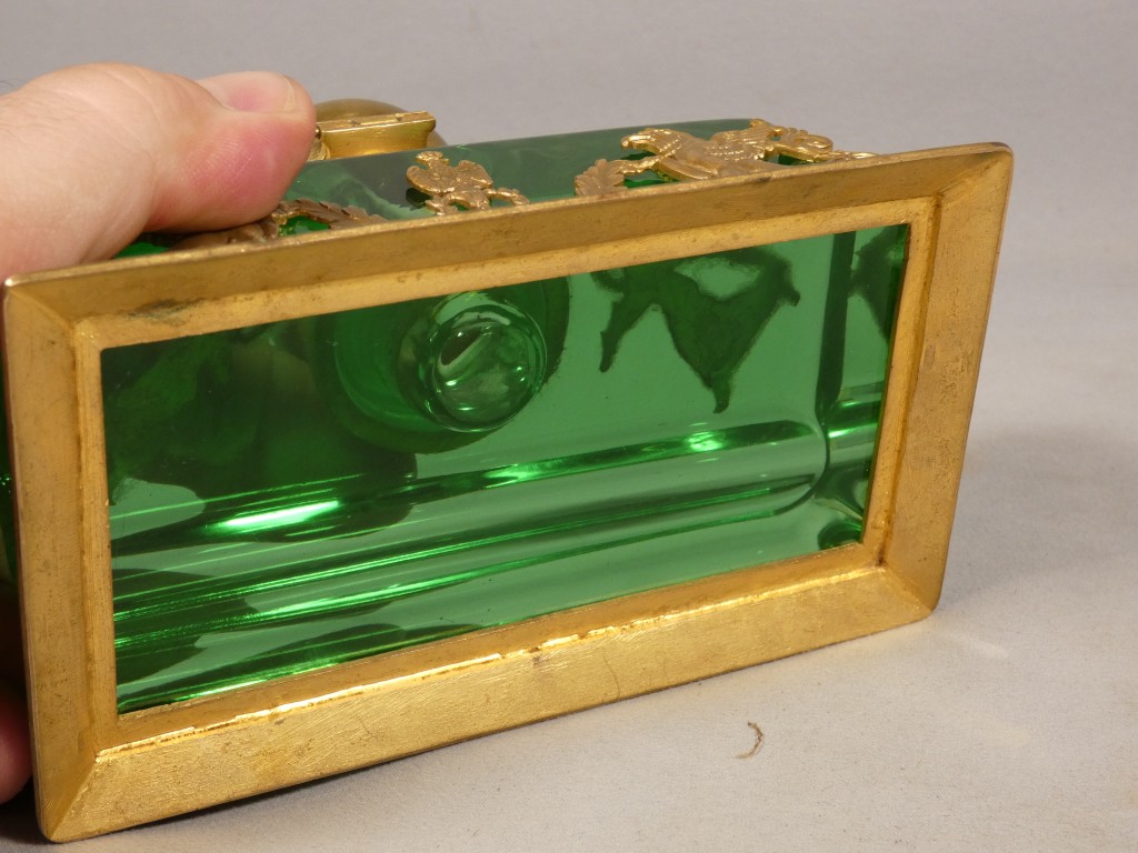 Encrier en cristal vert et bronze doré – Style Empire, fin du XIXᵉ siècle – Image 10