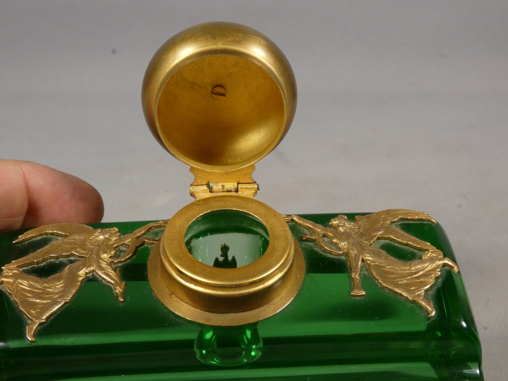 Encrier en cristal vert et bronze doré – Style Empire, fin du XIXᵉ siècle – Image 6