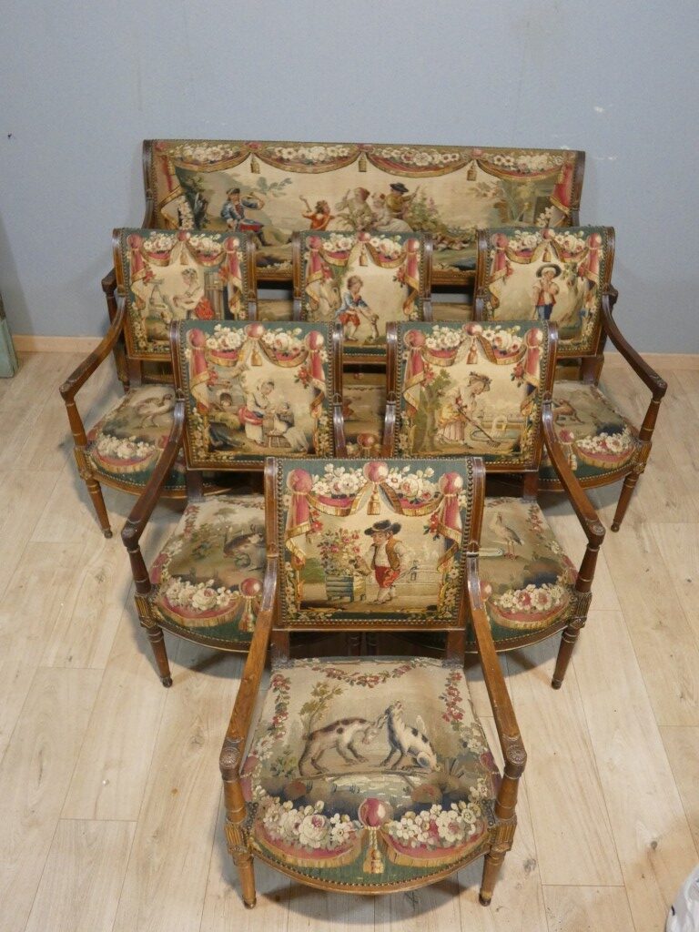 Salon d’époque Directoire en tapisserie XVIIIe siècle scènes pastorales et Fable de la Fontaine