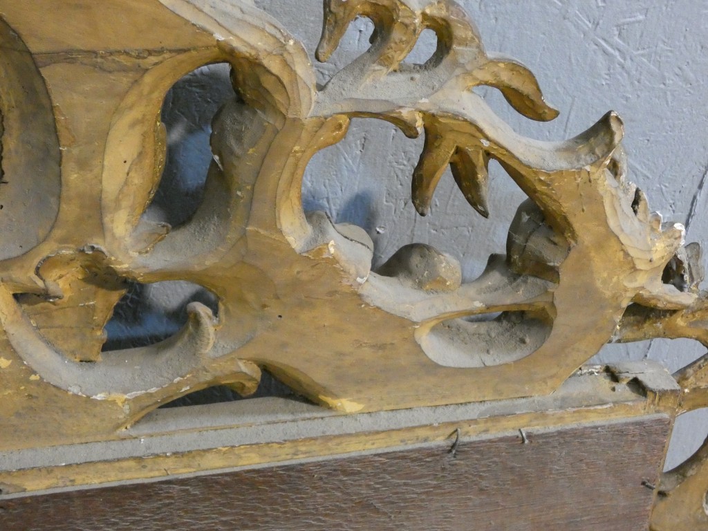 Important miroir rocaille italien en bois doré à glace au mercure – XVIIIe siècle – Image 25