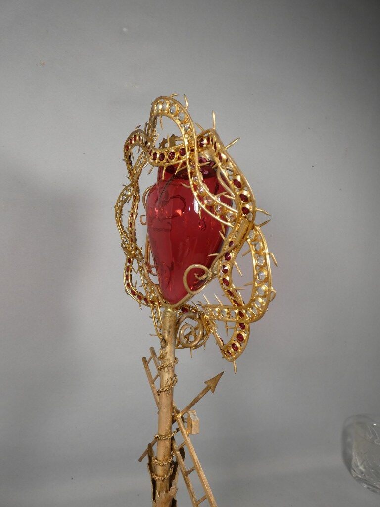 Important objet de dévotion au Sacré-Cœur et à la Passion du Christ – XIXᵉ siècle – Image 12