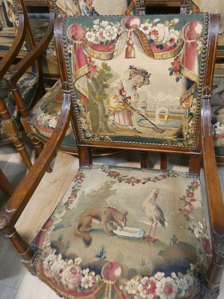 Salon d’époque Directoire en tapisserie XVIIIe siècle scènes pastorales et Fable de la Fontaine – Image 12