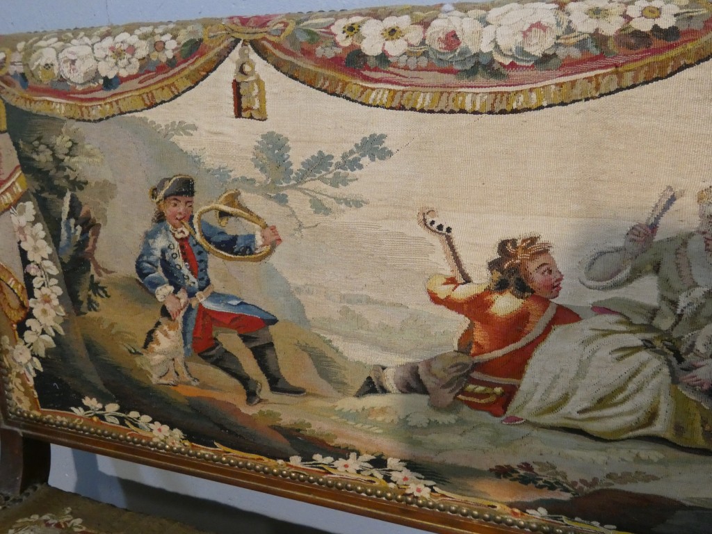 Salon d’époque Directoire en tapisserie XVIIIe siècle scènes pastorales et Fable de la Fontaine – Image 22