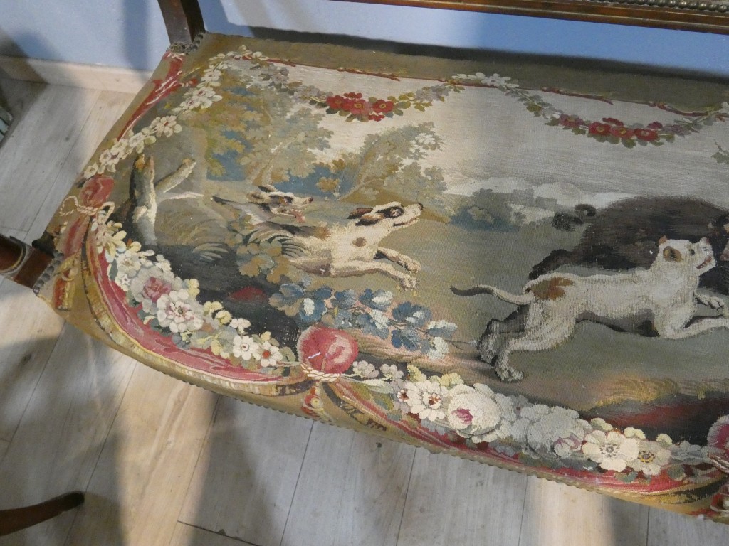 Salon d’époque Directoire en tapisserie XVIIIe siècle scènes pastorales et Fable de la Fontaine – Image 24