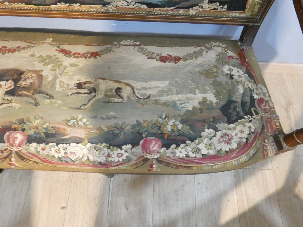 Salon d’époque Directoire en tapisserie XVIIIe siècle scènes pastorales et Fable de la Fontaine – Image 25