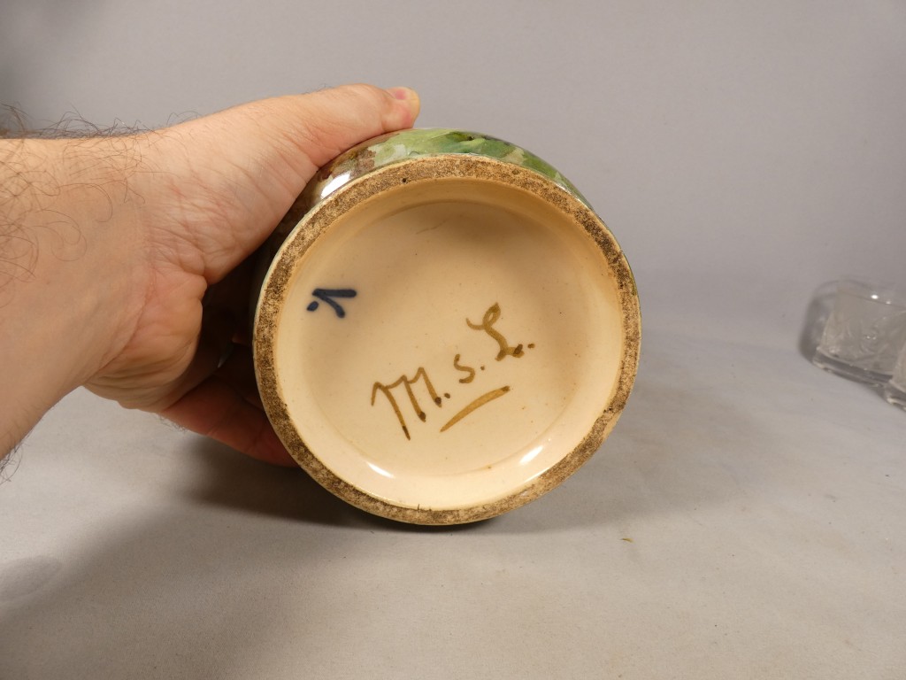 Vase à anses en forme de têtes d’éléphant, faïence de Montigny-sur-Loing, atelier Schopin XIX – Image 9