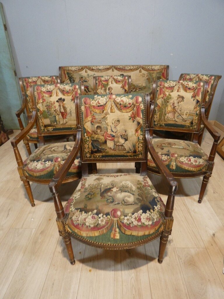 Salon d’époque Directoire en tapisserie XVIIIe siècle scènes pastorales et Fable de la Fontaine – Image 30