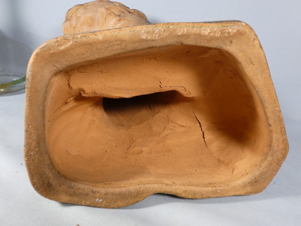 Décor de jardin, buste en terre cuite d'une femme, époque XX ème – Image 10