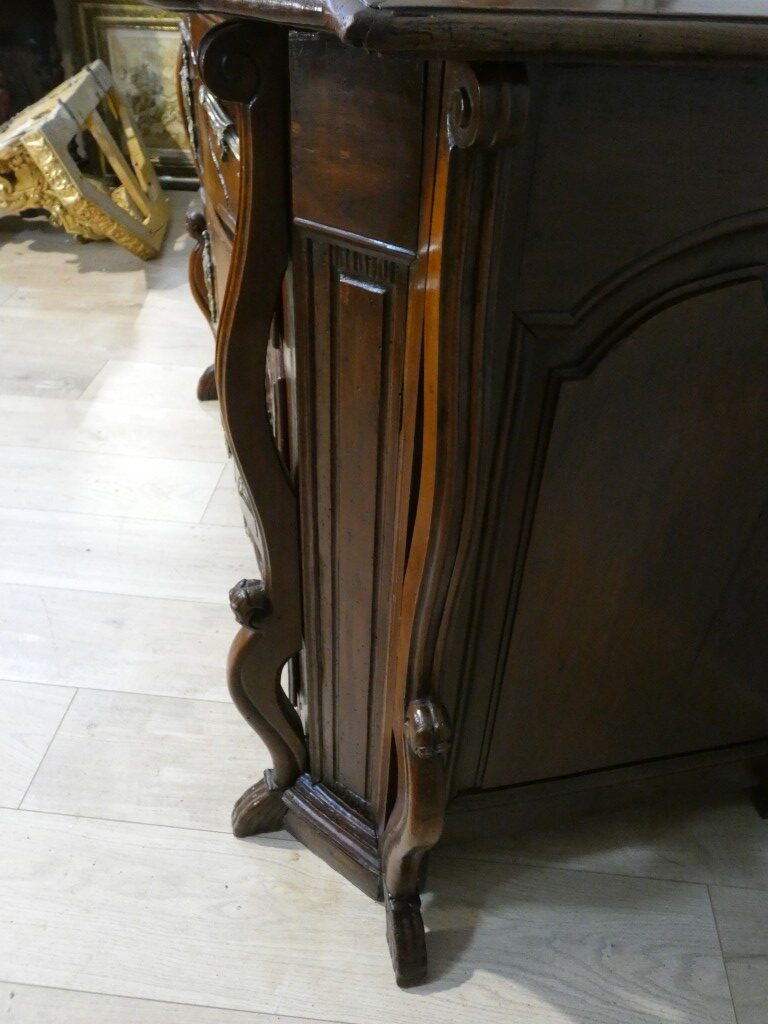 Importante commode Mazarine en merisier massif – Époque Louis XIV / Régence – début XVIII ème – Image 20