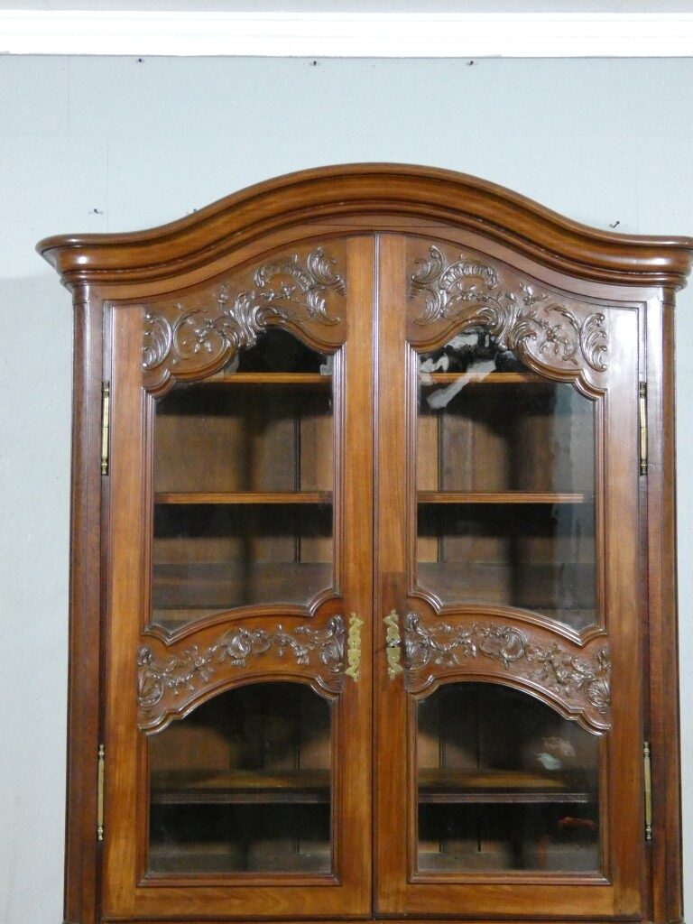 Important scriban-bibliothèque bordelais en acajou massif – Époque Louis XV, XVIIIe siècle – Image 4