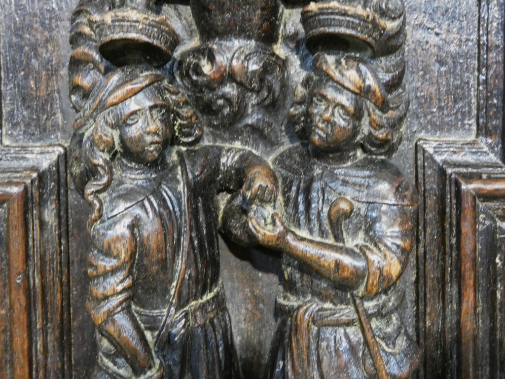 Paire de panneaux Renaissance en chêne sculpté – Scènes de Charité – Flandres, vers 1600 – Image 5