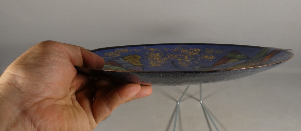 Léa Sham’s – Grande coupe en émail de Limoges aux oiseaux et au houx – 40 cm – Image 8