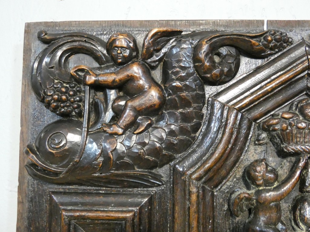 Paire de panneaux Renaissance en chêne sculpté – Scènes de Charité – Flandres, vers 1600 – Image 9