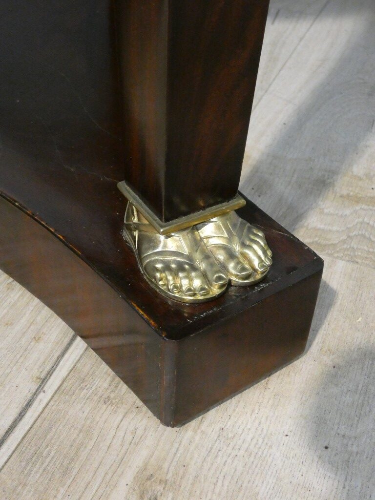 Guéridon tripode d’époque Empire en acajou, bronzes dorés et marbre noir, vers 1810-1820 – Image 7
