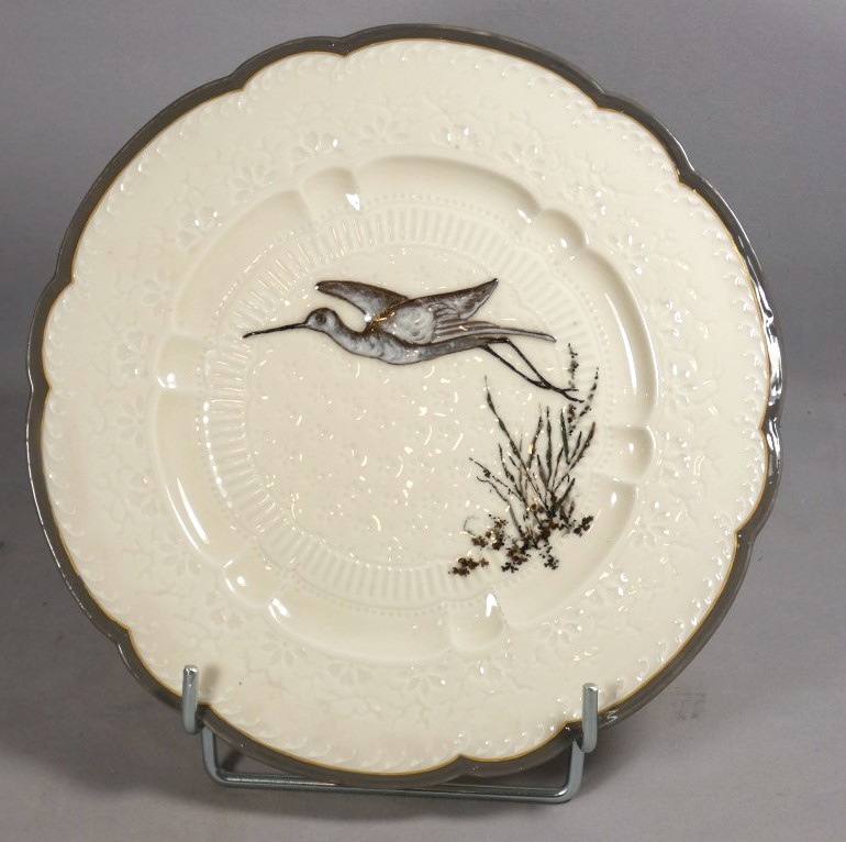 Haviland & Cie – Albert Dammouse – Assiette japonisante au héron en vol, Limoges vers 1885