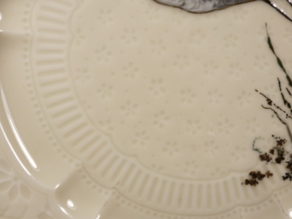 Haviland & Cie – Albert Dammouse – Assiette japonisante au héron en vol, Limoges vers 1885 – Image 6