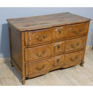 Commode arbalète en merisier d’époque Louis XV – XVIIIe siècle