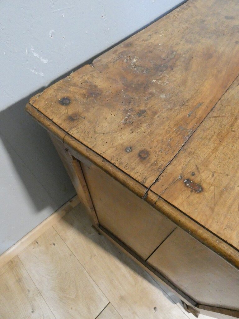 Commode arbalète en merisier d’époque Louis XV – XVIIIe siècle – Image 6