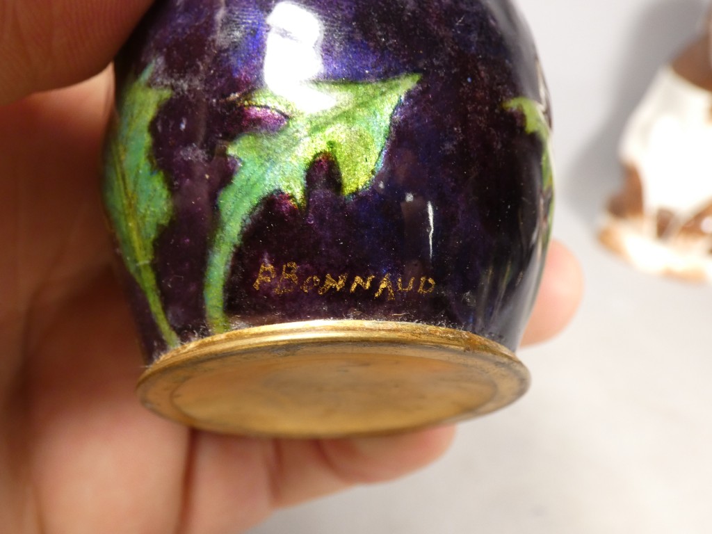 Paul Bonnaud à Limoges – Vase soliflore en émail à décor floral Art nouveau, vers 1900-1910 – Image 9