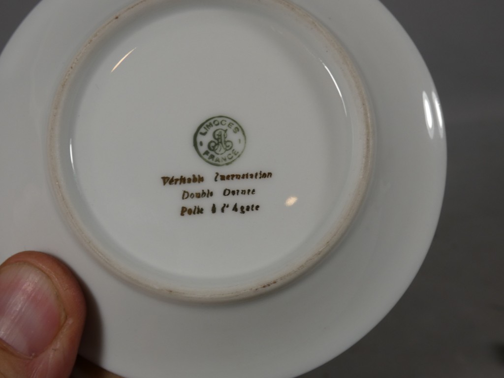Incrustation d'or, tasse de collection en porcelaine de Limoges – Image 9